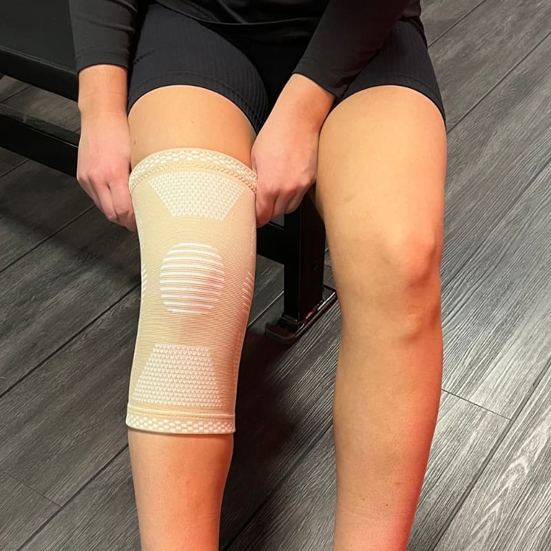KneePro Aktiv | Støt knæet og mærk friheden
