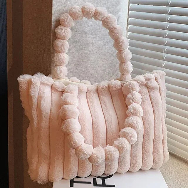 Velvra | Den blødeste taske til vinterens hyggestil