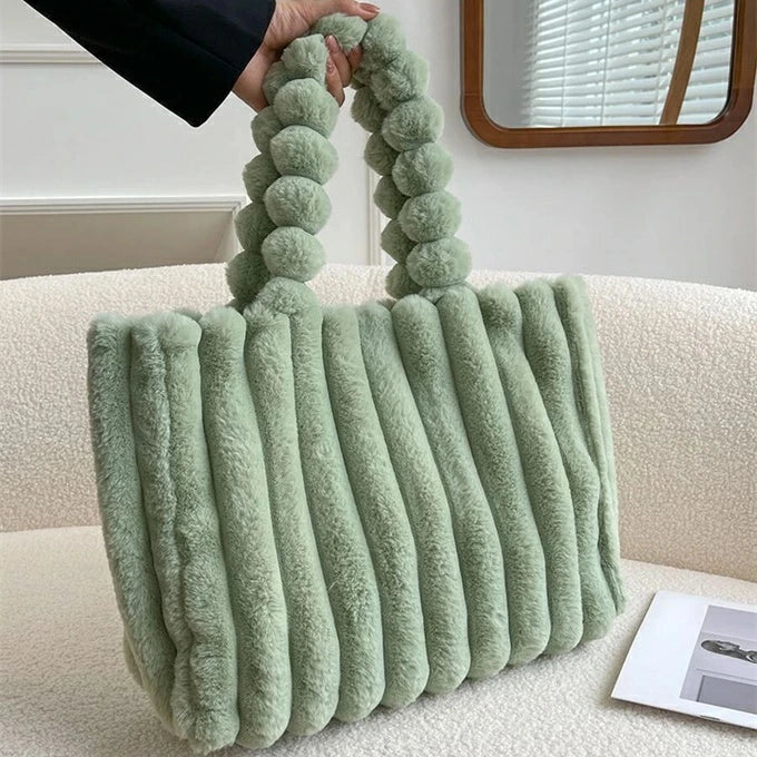 Velvra | Den blødeste taske til vinterens hyggestil